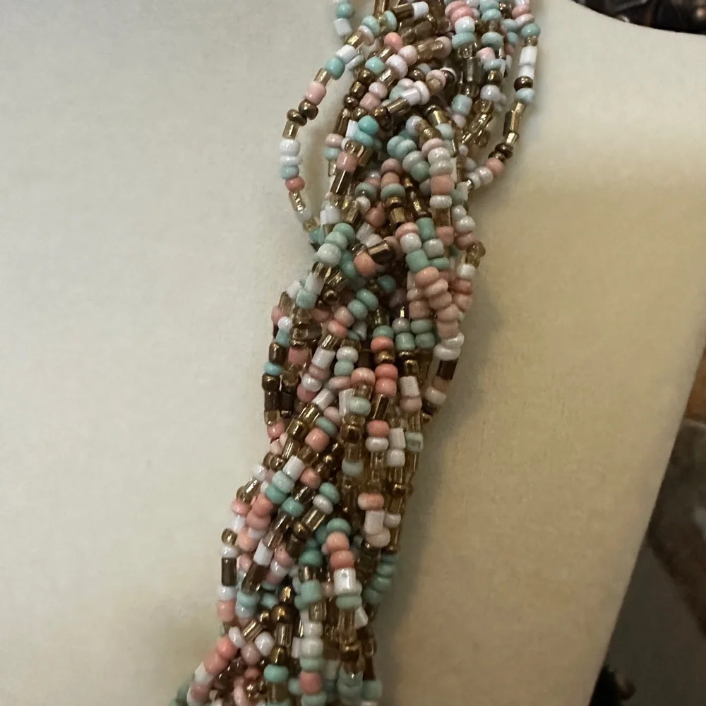 Multicolor Beaded Necklace - Picture 3 of 4